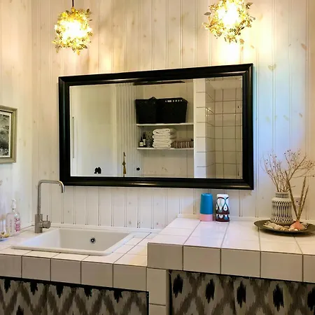 Classic Black And White House With Personal Style Vig