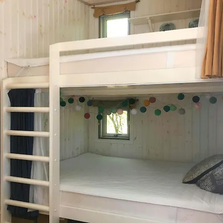 Classic Black And White House With Personal Style 펜션 Vig