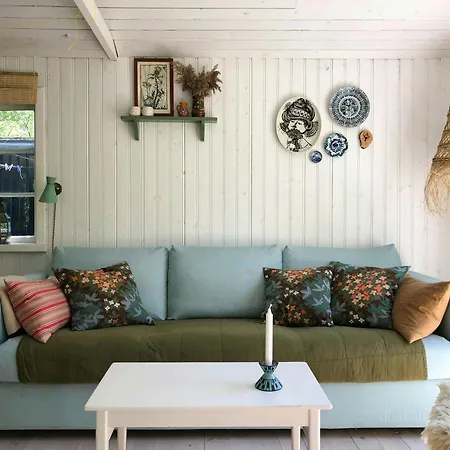 Classic Black And White House With Personal Style *
