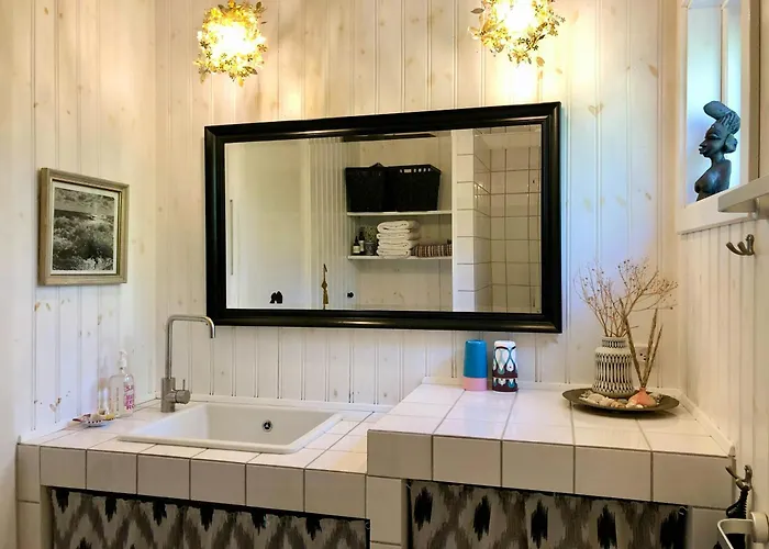 Classic Black And White House With Personal Style Vig